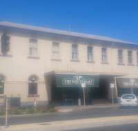 White Hart Hotel - Lennox Head Accommodation
