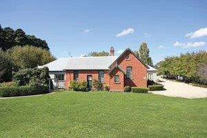Woodend Old School House Bed And Breakfast - Lennox Head Accommodation 0
