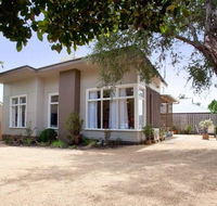 Driftwood Beach Cottage - Lennox Head Accommodation