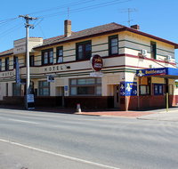 Bullocks Head Tavern - Lennox Head Accommodation