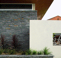 Robin Hood Hotel - Lennox Head Accommodation