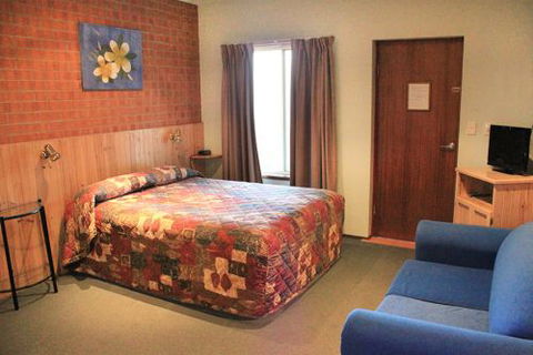 Catalina Motel Lake Macquarie - Lennox Head Accommodation 2