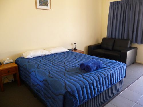 Moura QLD Lennox Head Accommodation
