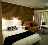 Cousins Motor Inn - Lennox Head Accommodation