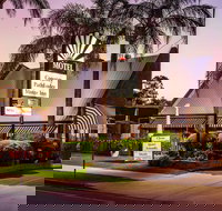 Country Pathfinder Motor Inn - Lennox Head Accommodation