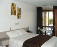 The Edge Hotel - Lennox Head Accommodation 0