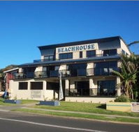 Beach House Mollymook - Lennox Head Accommodation