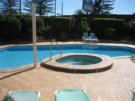 Meridian Tower - Lennox Head Accommodation 1