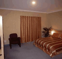 The Lighthouse Hotel - Lennox Head Accommodation