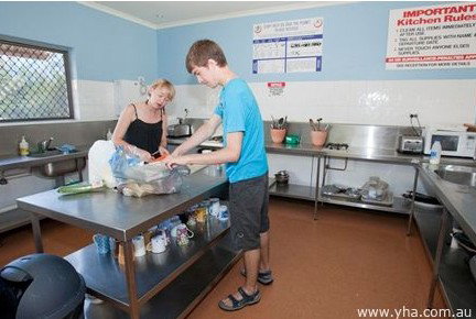 Coffs Harbour YHA - Lennox Head Accommodation 3
