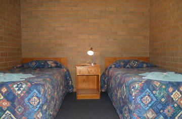 Ascot Budget Inn - Lennox Head Accommodation 1