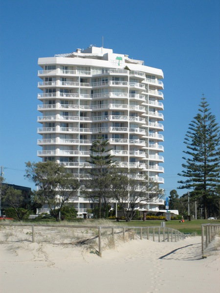 Meridian Tower - Lennox Head Accommodation 8
