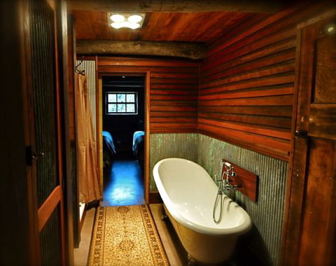 Moonbah Hut - Lennox Head Accommodation 3