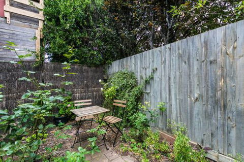 Beachside Accommodation Torquay - Lennox Head Accommodation 6