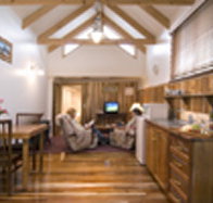 Ellie's Cottage Collection - Ellie's Townhouse - Lennox Head Accommodation