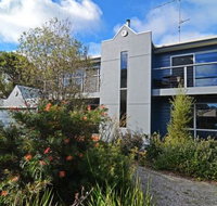 Barrakee Beach House - Lennox Head Accommodation