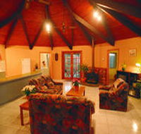 Lovedale Lodge - Lennox Head Accommodation