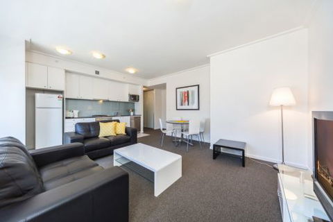 Astra Apartments Sydney CBD - Lennox Head Accommodation 2