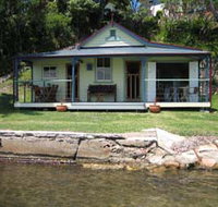 Iona Cottage - Lennox Head Accommodation