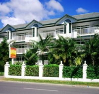 Costa Royale Trinity Beach  - Lennox Head Accommodation
