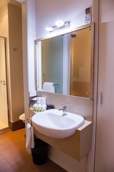 Quality Hotel Batman's Hill On Collins - Lennox Head Accommodation 33