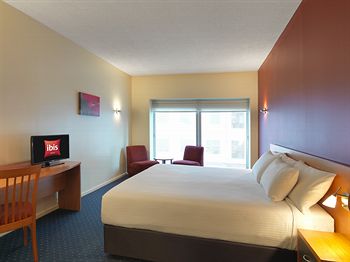 Ibis Melbourne Little Bourke Street - Lennox Head Accommodation 0