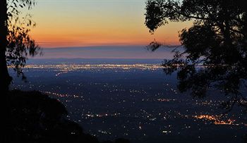 Holly Lodge - Lennox Head Accommodation 27