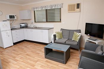Maroochy River Resort & Bungalows - Lennox Head Accommodation 3