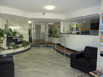 Beachside Resort - Kawana Waters - Lennox Head Accommodation 1