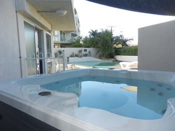 Beachside Resort - Kawana Waters - Lennox Head Accommodation 53