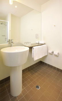 Ibis Melbourne Glen Waverley - Lennox Head Accommodation 4