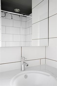 Ibis Melbourne Swanston Street - Lennox Head Accommodation 2