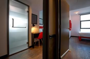 Ibis Melbourne Swanston Street - Lennox Head Accommodation 18