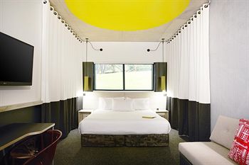 Atura Blacktown - Lennox Head Accommodation 3