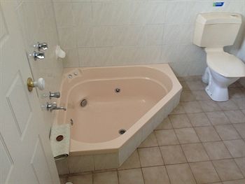 Nunawading Motor Inn - Lennox Head Accommodation 18