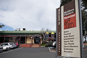 Matthew Flinders Hotel - Lennox Head Accommodation 0
