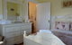 Brentwood Accommodation - thumb 11