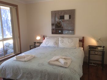 Australian Home Away @ Doncaster Andersons Creek 2 - Lennox Head Accommodation 3