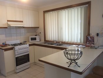 Australian Home Away @ Doncaster Andersons Creek 2 - Lennox Head Accommodation 7
