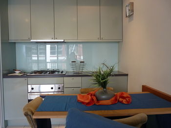 Australian Home Away @ Market Square Melbourne - Lennox Head Accommodation 5