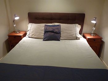 Australian Home Away @ Market Square Melbourne - Lennox Head Accommodation 11