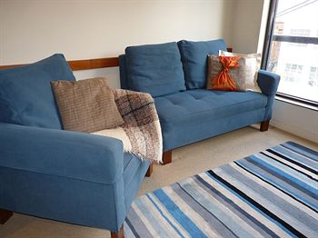 Australian Home Away @ Market Square Melbourne - Lennox Head Accommodation 12
