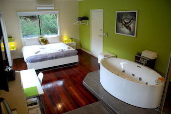 Deville At Healesville - Lennox Head Accommodation 4