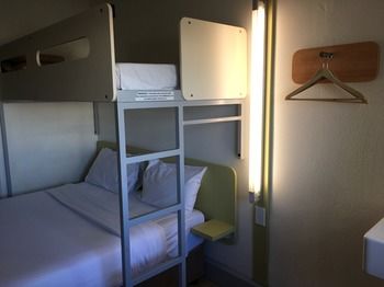 Ibis Budget Campbelltown - Lennox Head Accommodation 6