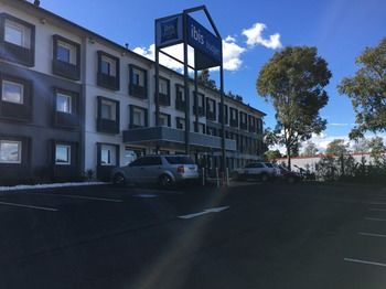 Ibis Budget Campbelltown - Lennox Head Accommodation 14