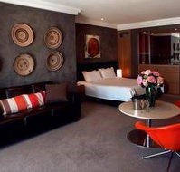 Hotel Ravesis - Lennox Head Accommodation