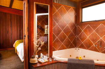 Seclusions Blue Mountains - Lennox Head Accommodation 0