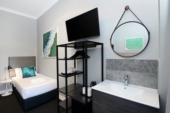 Alison Lodge - Lennox Head Accommodation 16