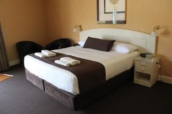 Bowen Inn Motel - Lennox Head Accommodation 9