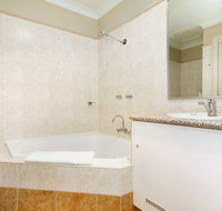 Edward Parry Motel amp Apartments - Lennox Head Accommodation